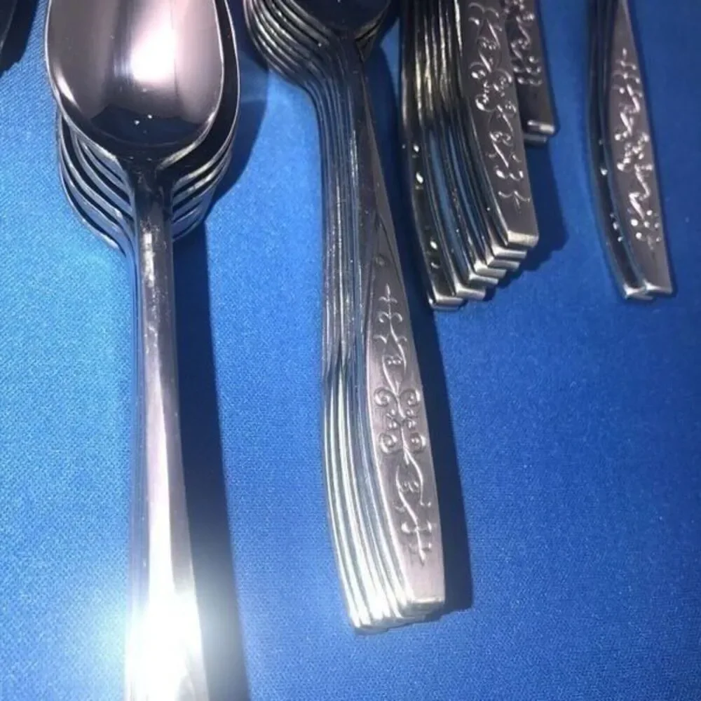 Stylecraft Stainless Japan T&N Feligres 67pc  Flatware